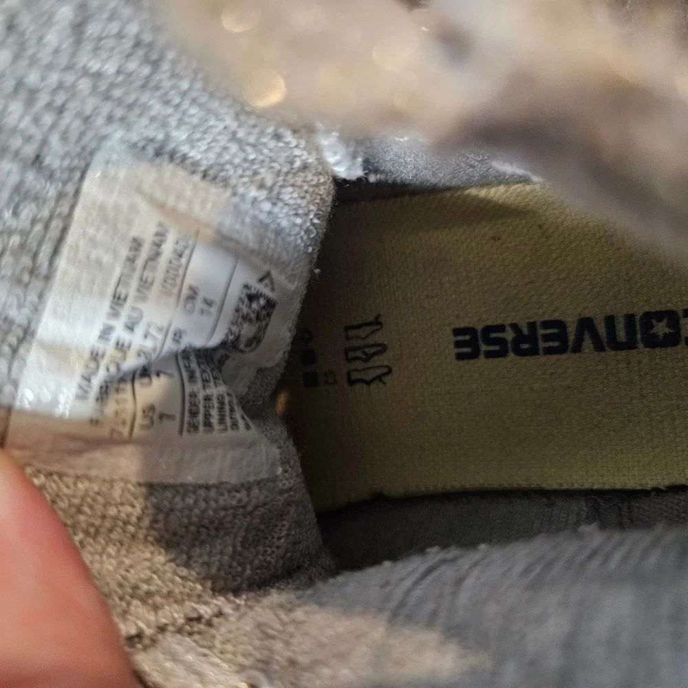Converse used toddler